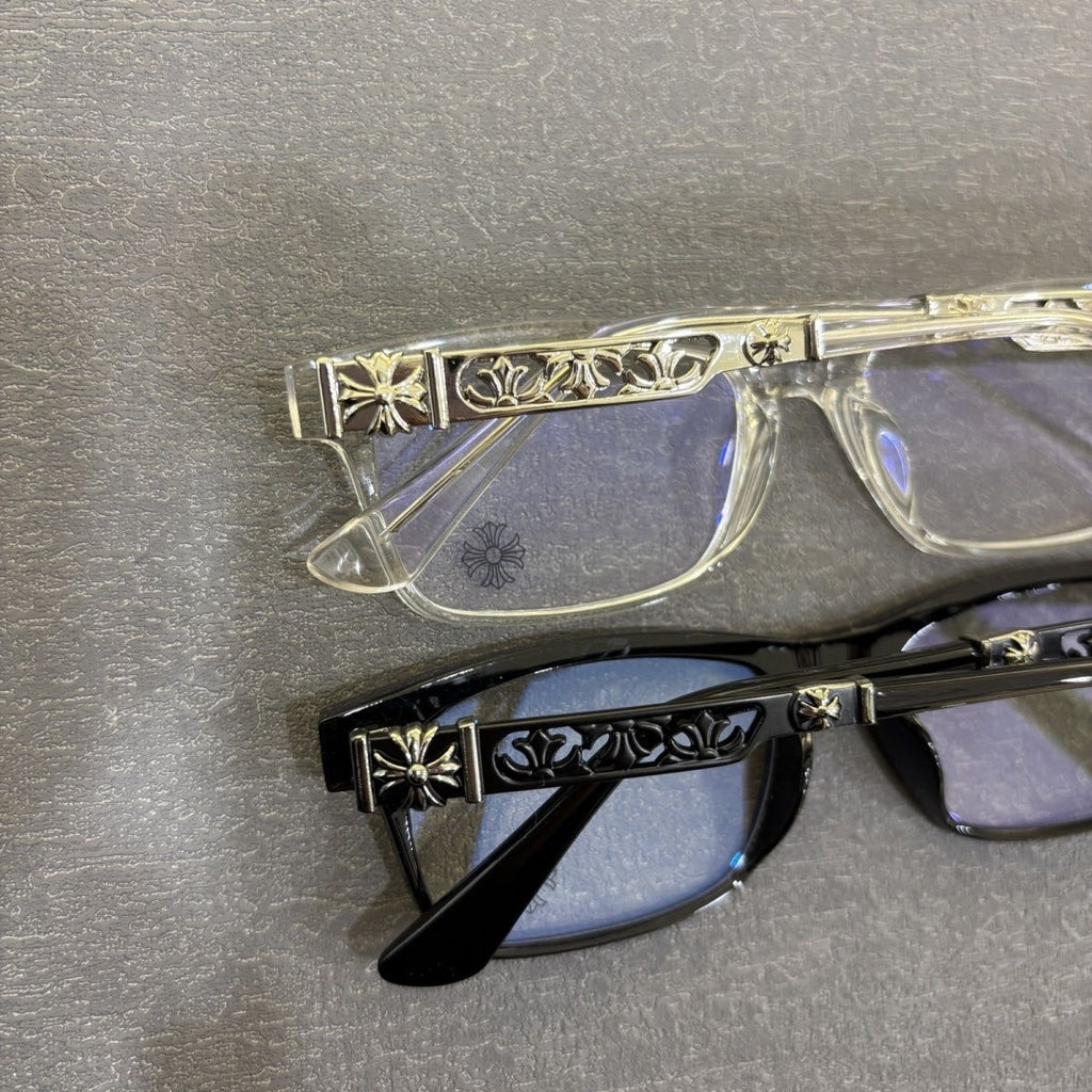 CH full-frame glasses