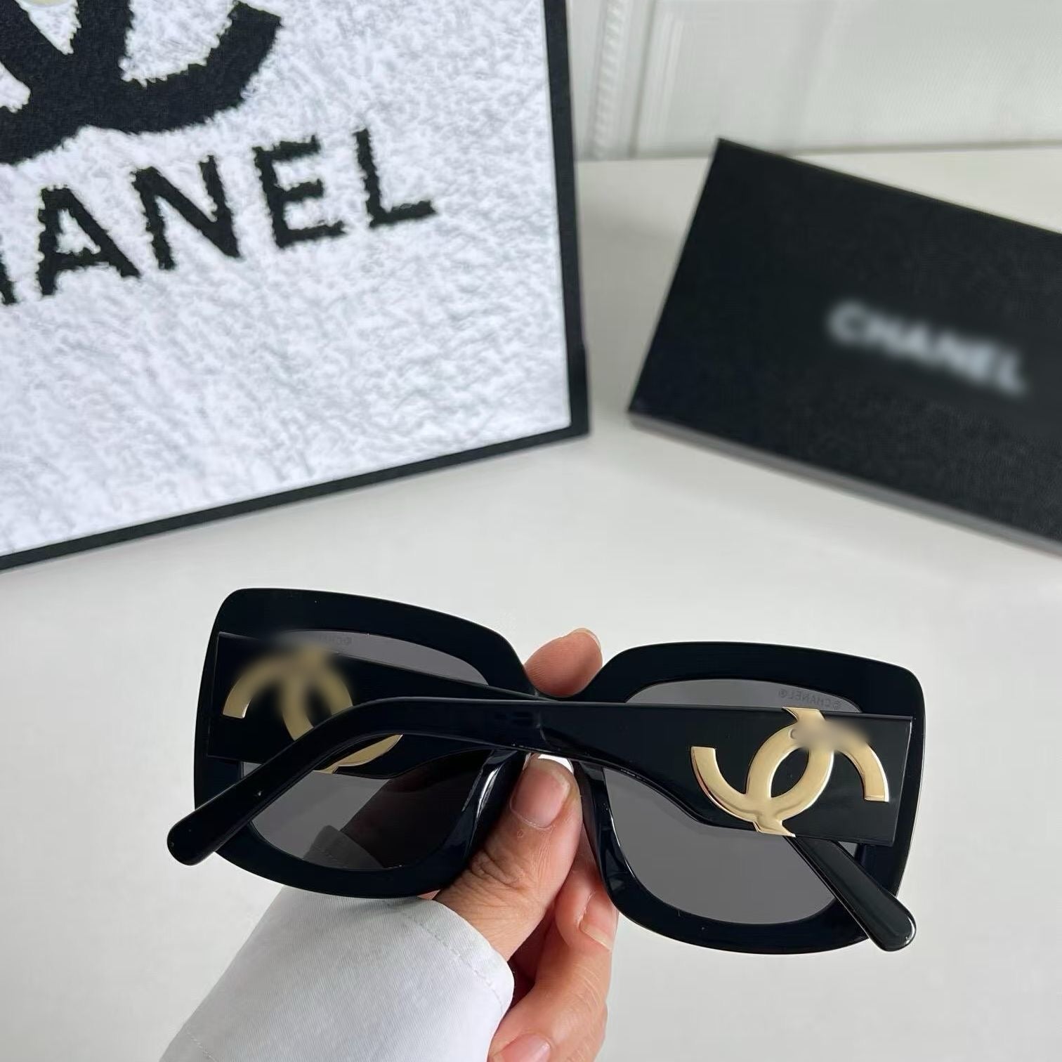 Chane1 sunglasses