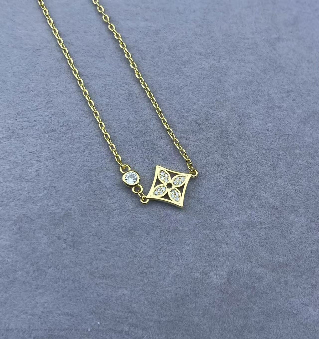 LOUIS* IDYLLE BLOSSOM Necklace