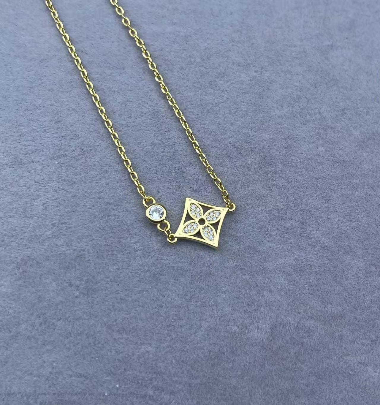 LOUIS* IDYLLE BLOSSOM Necklace