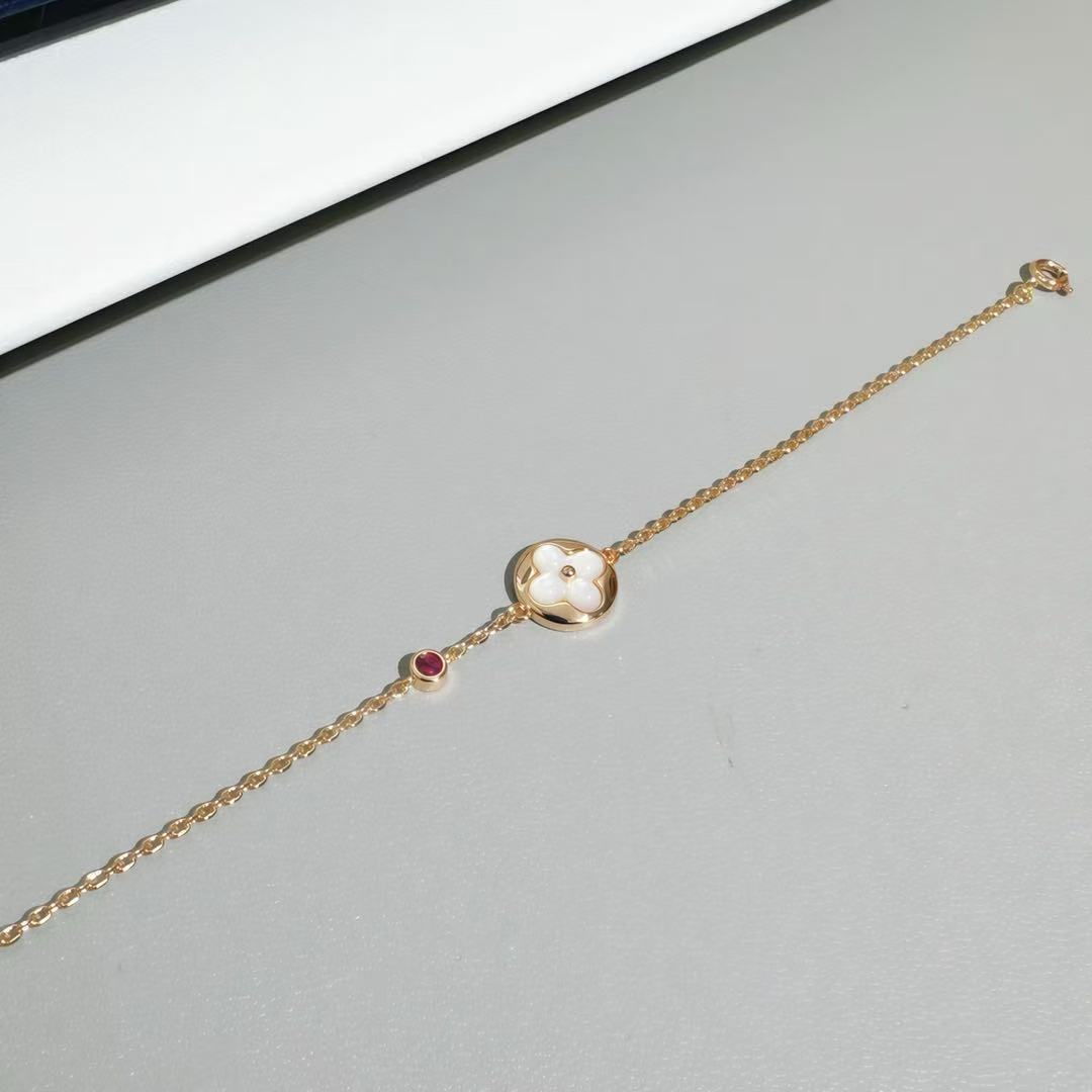 LOUIS* Color Blossom Flower Pendant Bracelet