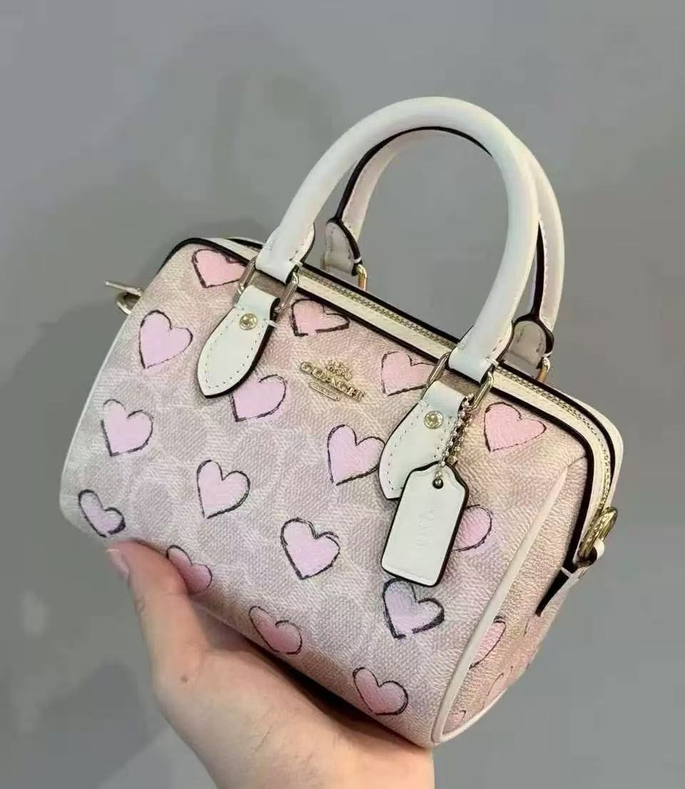 Valentine’s Limited Edition C Bag 【TOP】Gift Box Edition