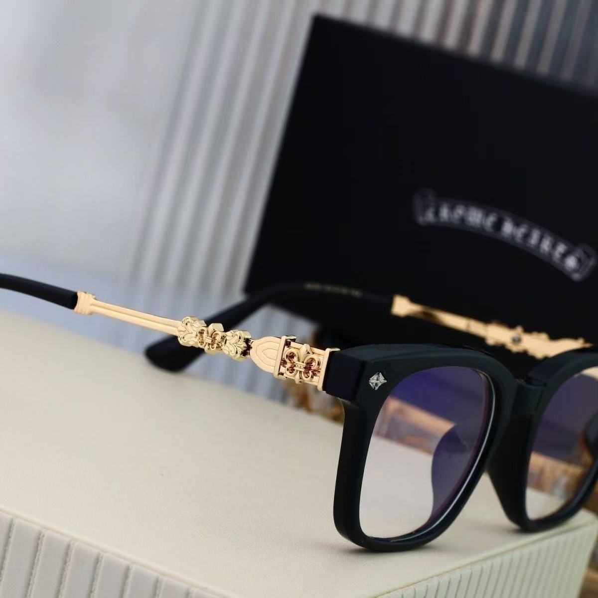 CH Full-Rim Glasses