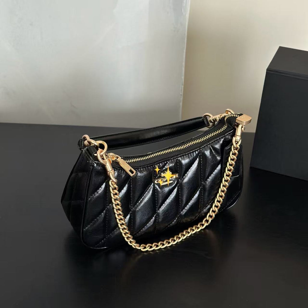【Top】Teri Shoulder Bag With Quilting
