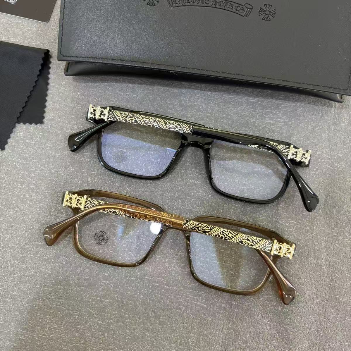 CH Full-Rim Glasses