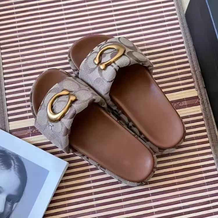 COAC* Sandals