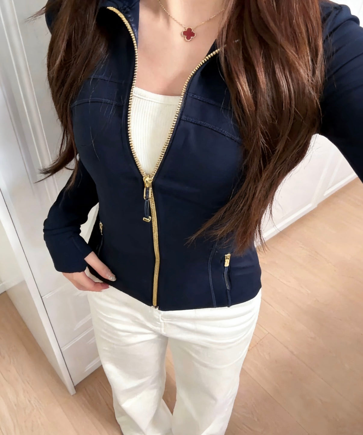 Define gold zipper