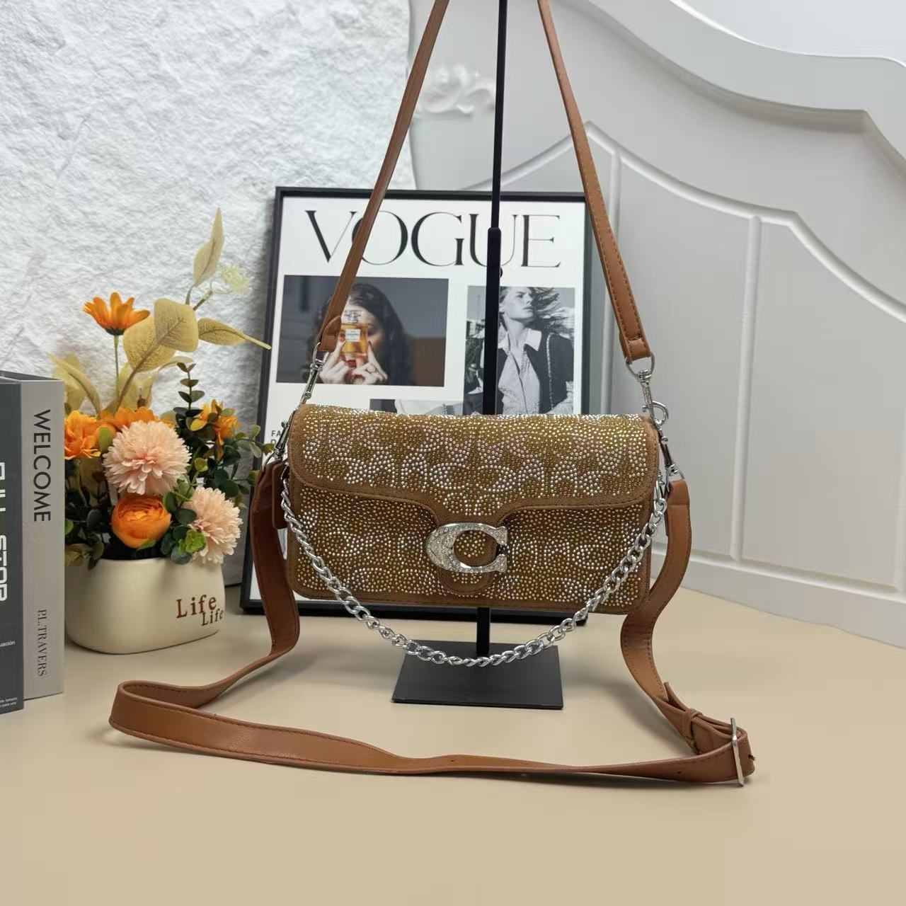 Tabby Chain Shoulder Bag