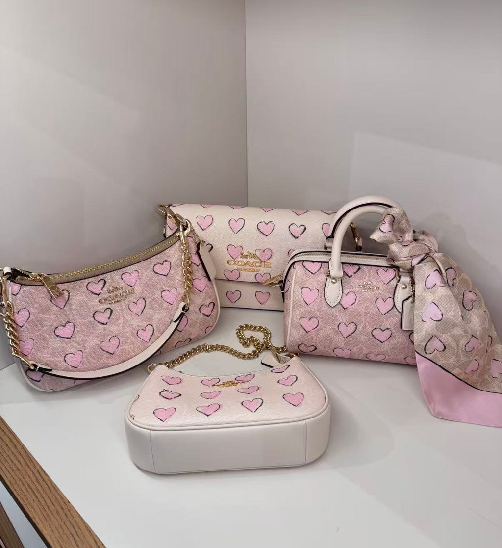 Valentine’s Limited Edition C Bag 【TOP】Gift Box Edition