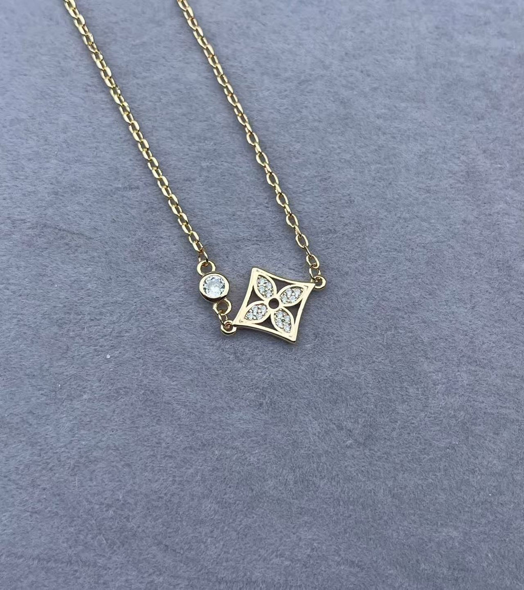 LOUIS* IDYLLE BLOSSOM Necklace