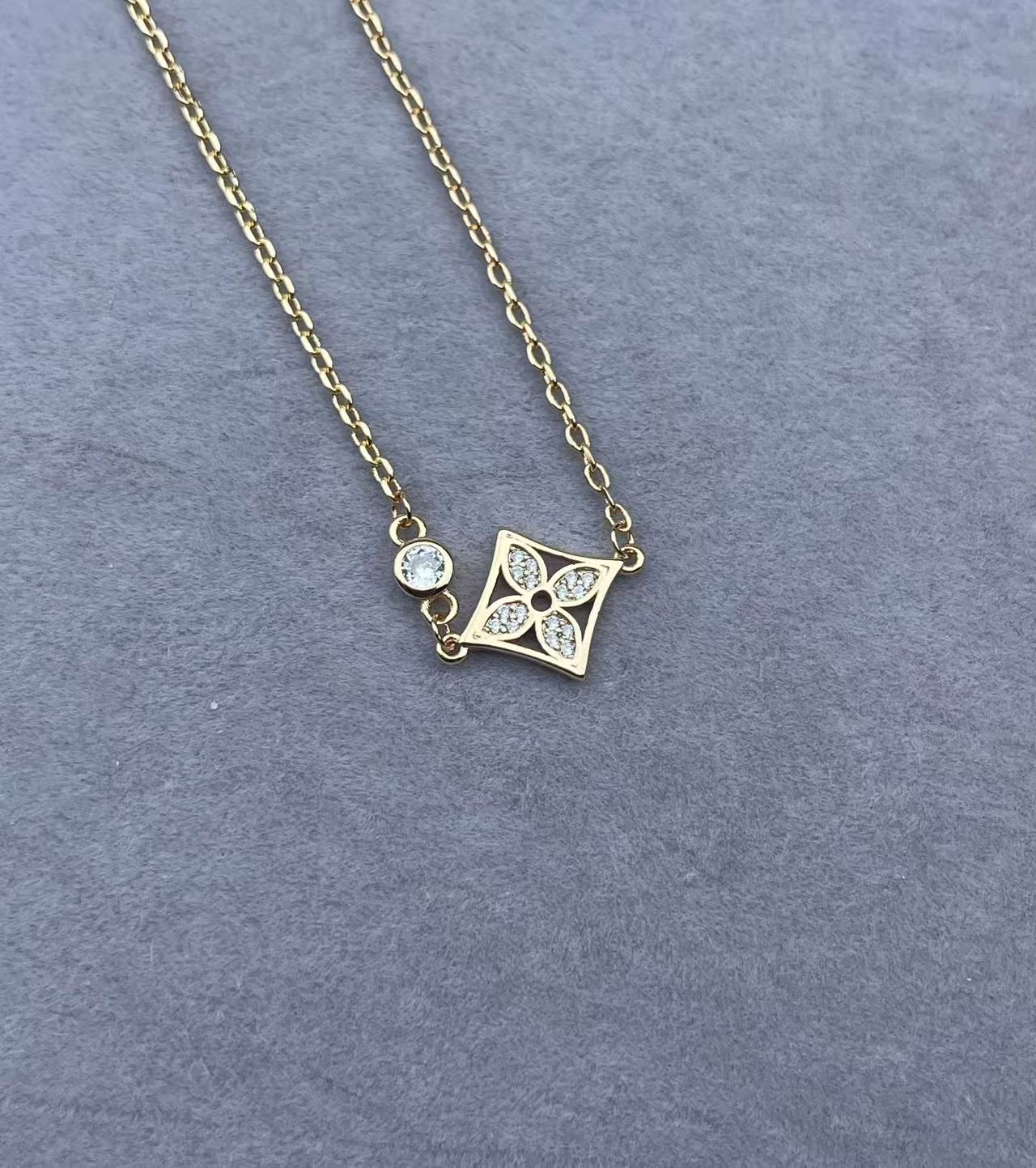 LOUIS* IDYLLE BLOSSOM Necklace