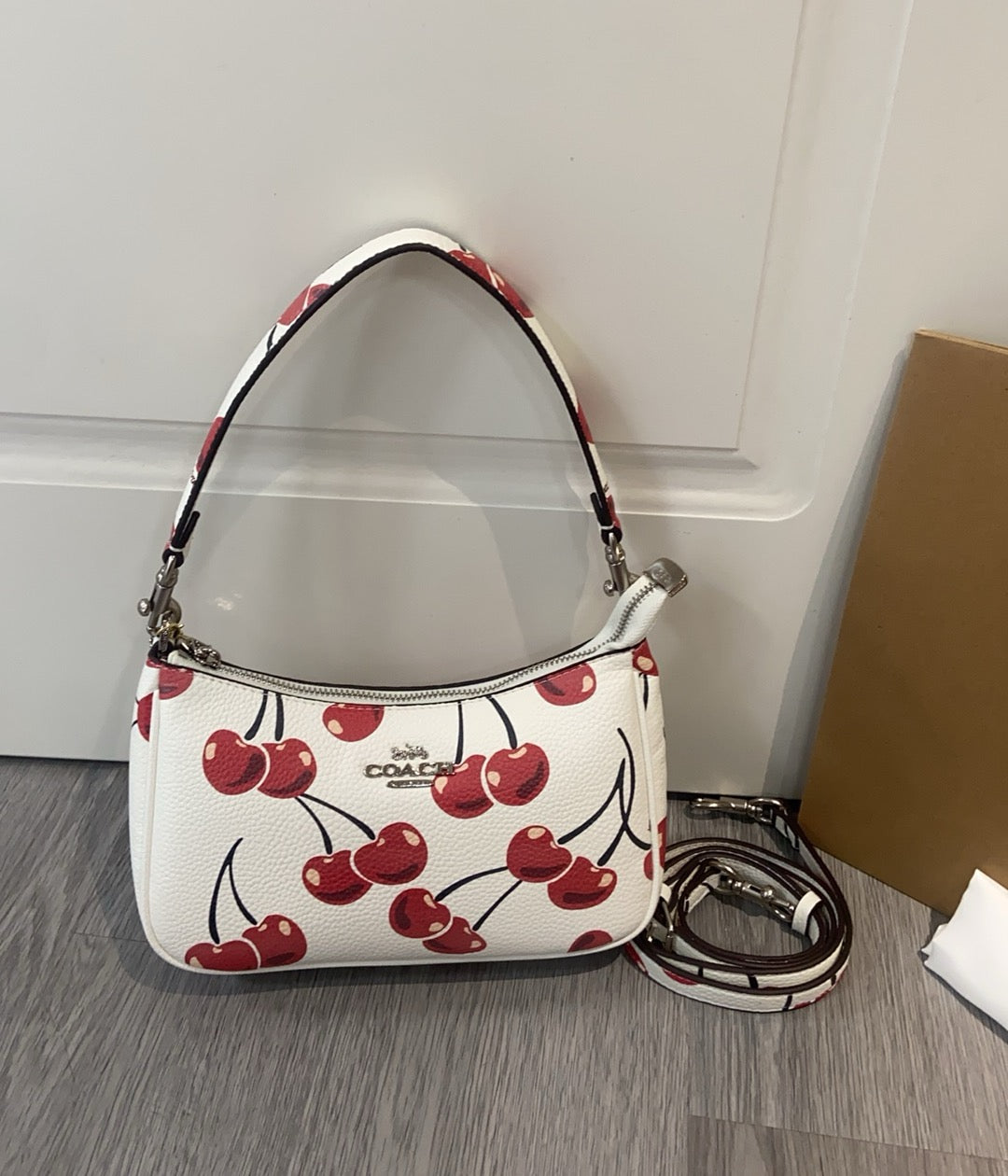 【Top】Cherry Teri with box