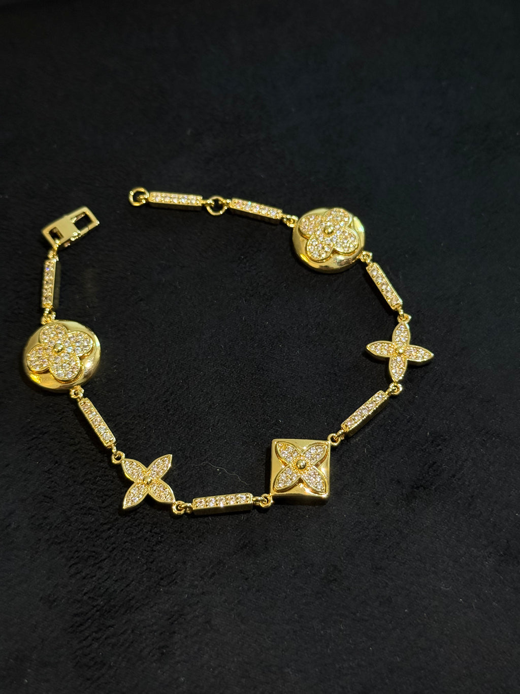 L* Bracelet