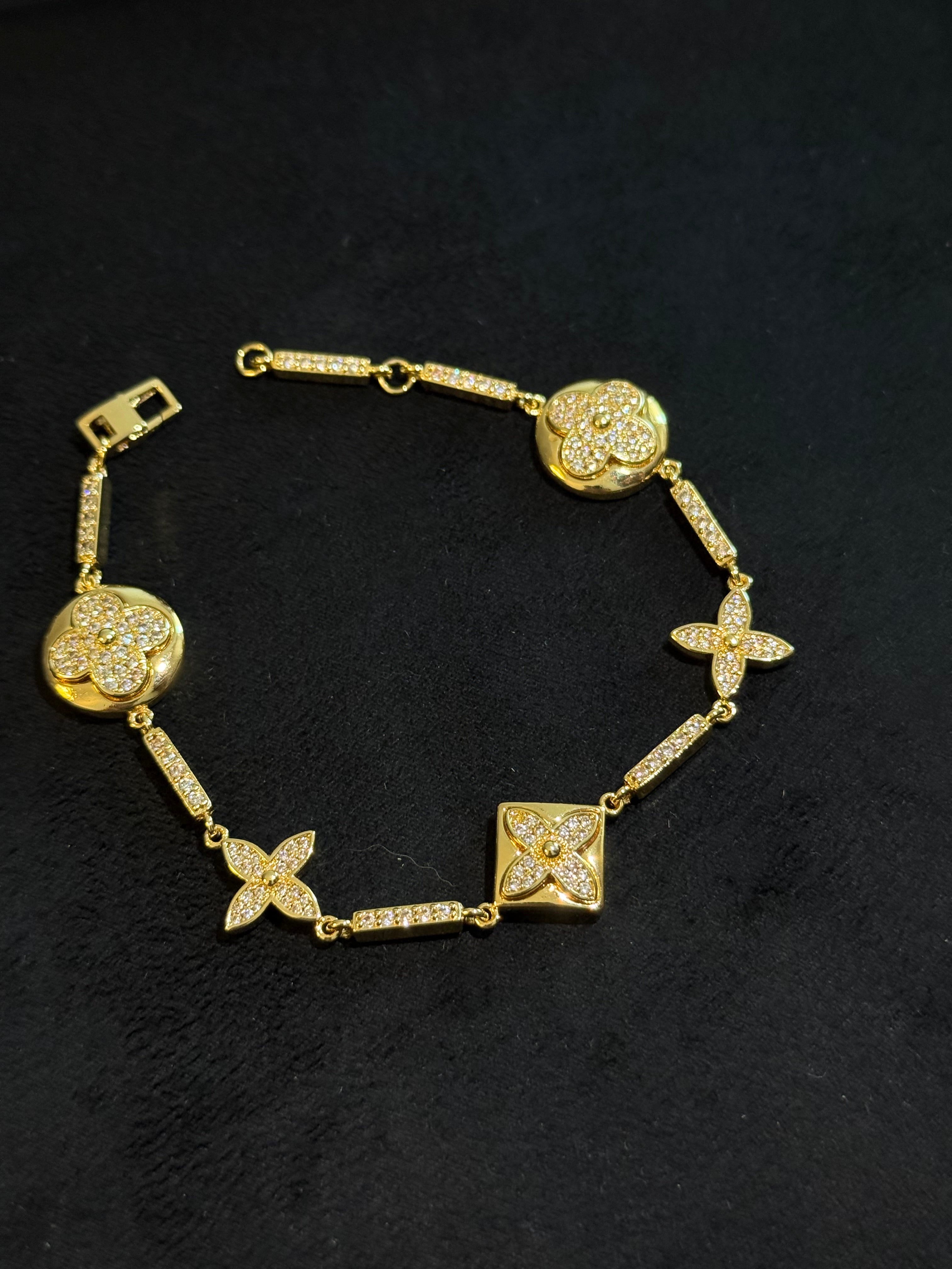 L* Bracelet