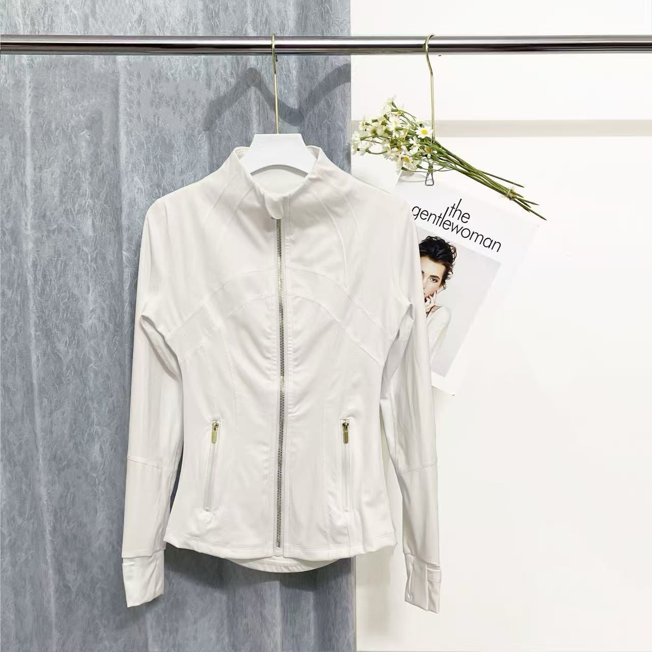 Define gold zipper