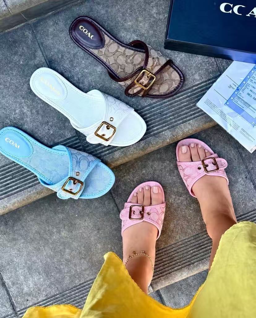 Coac* Slippers Flat