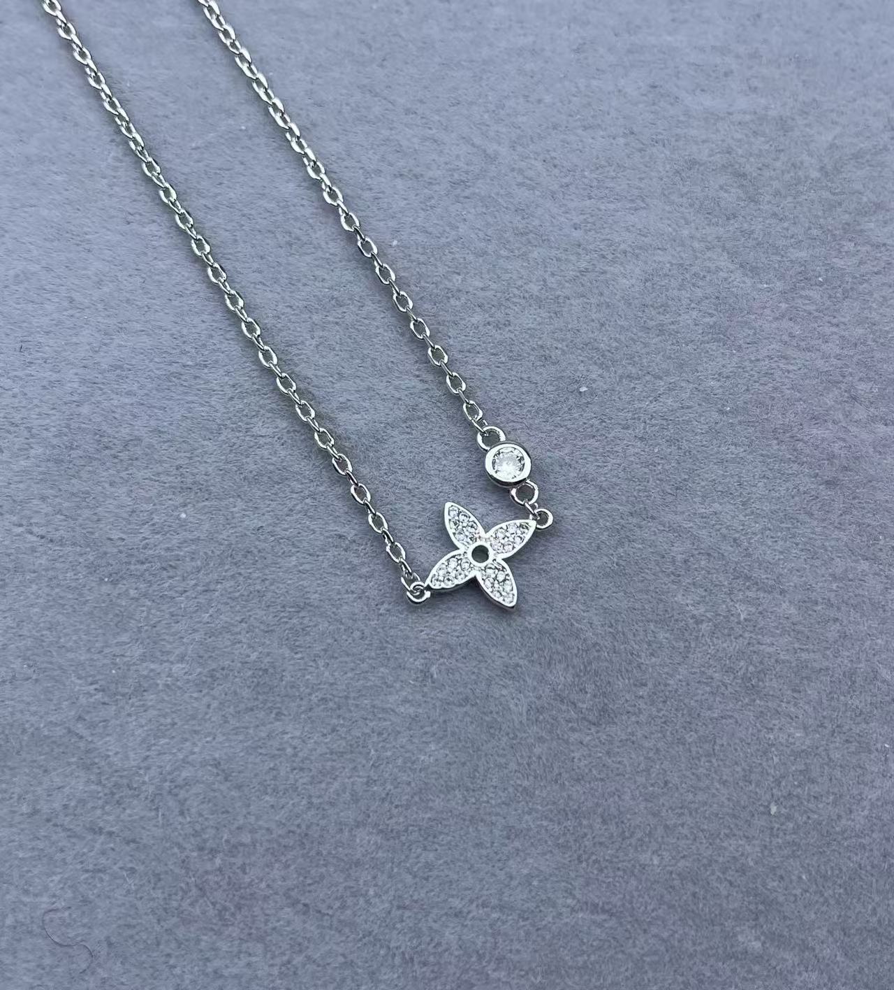 LOUIS* IDYLLE BLOSSOM Necklace